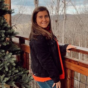 Meet your Posher, Jacey